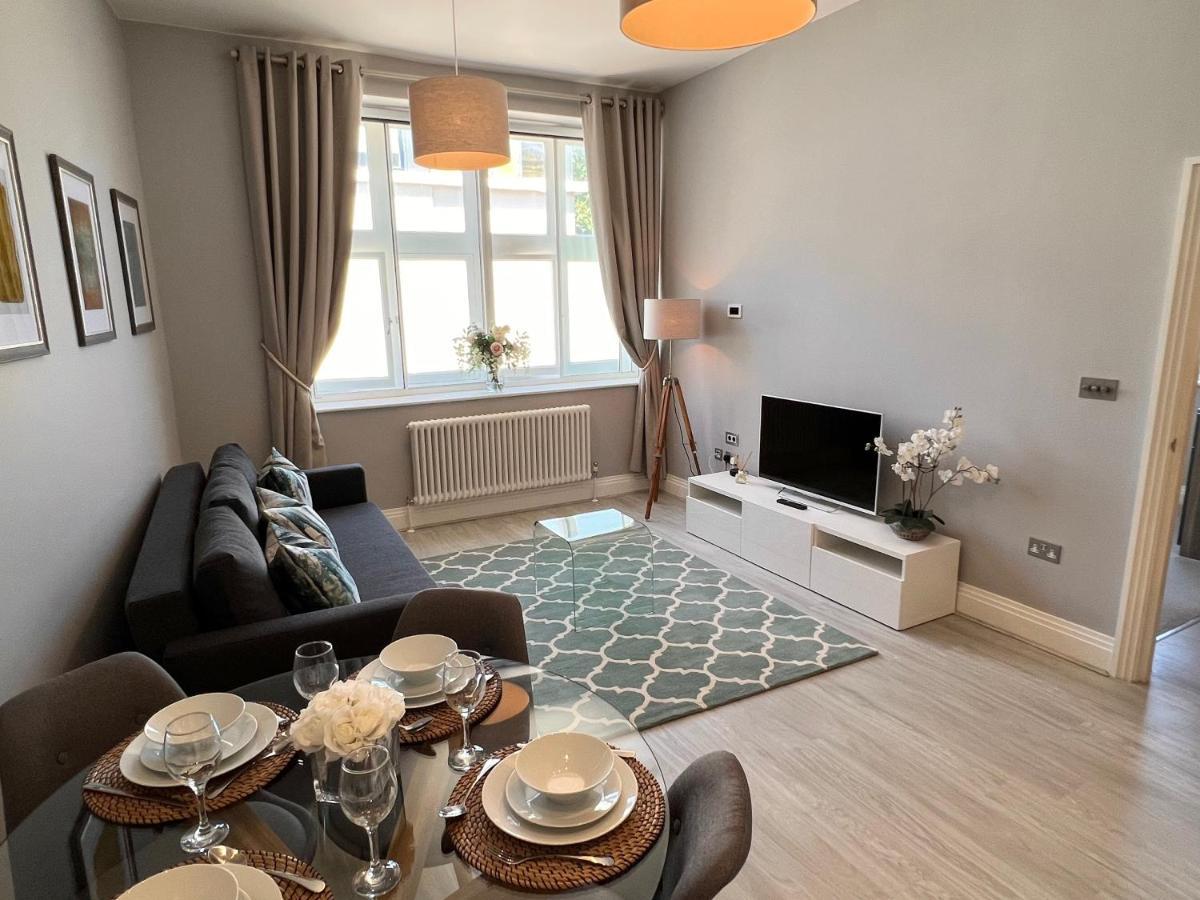 Urban Living'S - Windsor Castle Luxury Apartments Kültér fotó