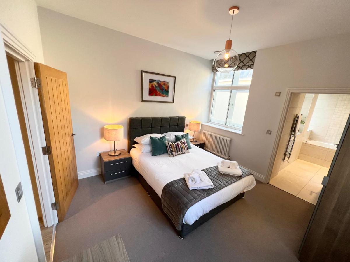 Urban Living'S - Windsor Castle Luxury Apartments Kültér fotó