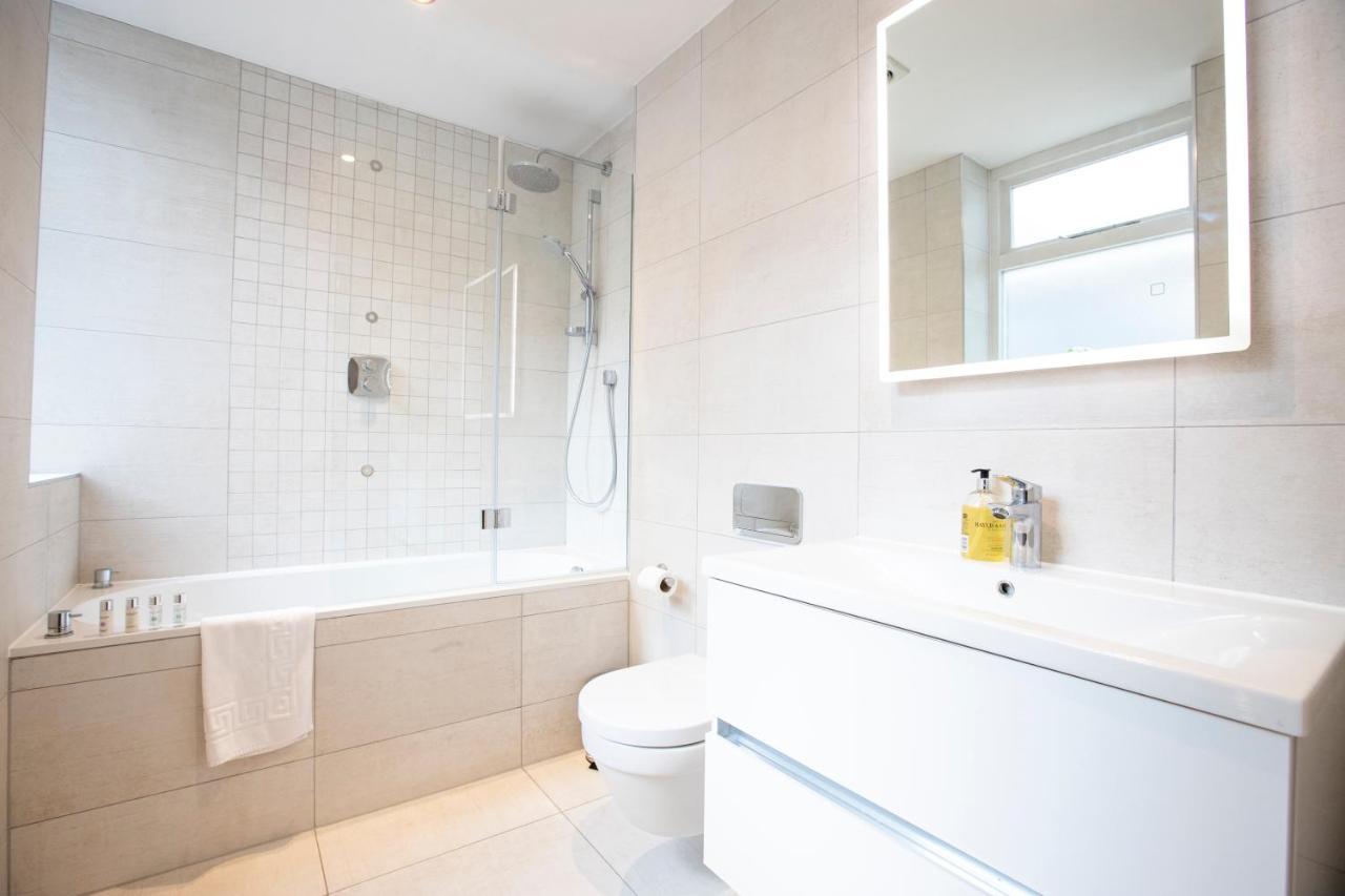 Urban Living'S - Windsor Castle Luxury Apartments Kültér fotó