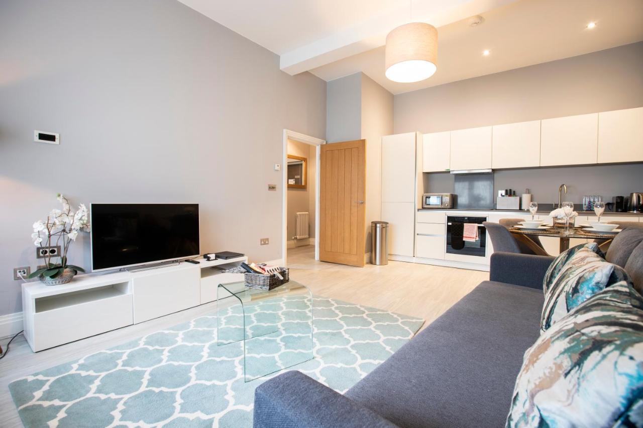 Urban Living'S - Windsor Castle Luxury Apartments Kültér fotó
